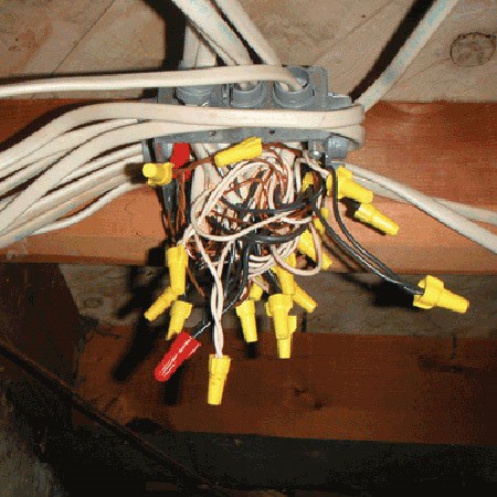 Bakerfield Home Inspection,  electrical splice box 